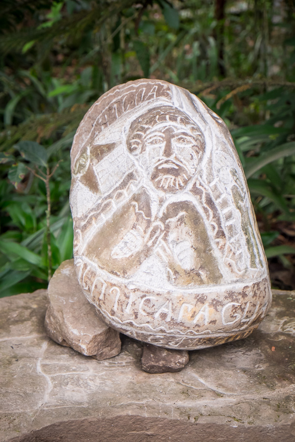 Alberto Guitierrez stone sculptor esteli