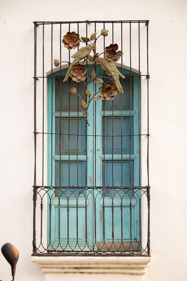 Suchitoto ironwork