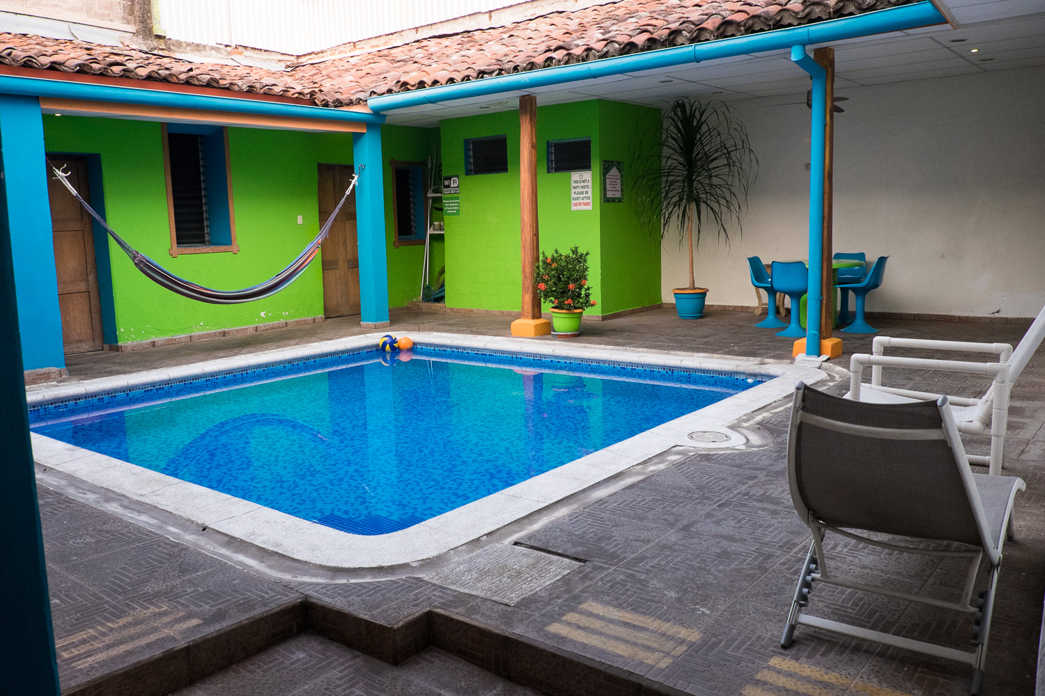Casa Verde Santa Ana swimming pool