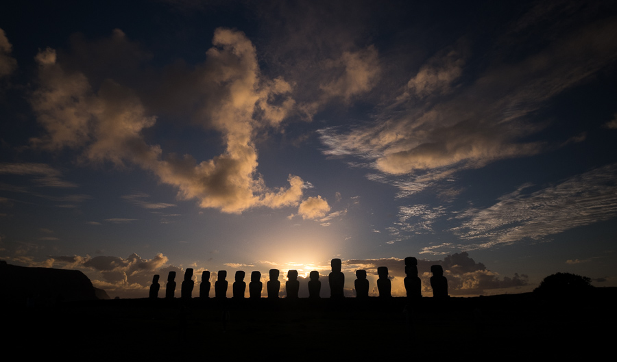 Ahu Tongariki - sunrise - Easter Island | Isla de Pascua | Rapa Nui