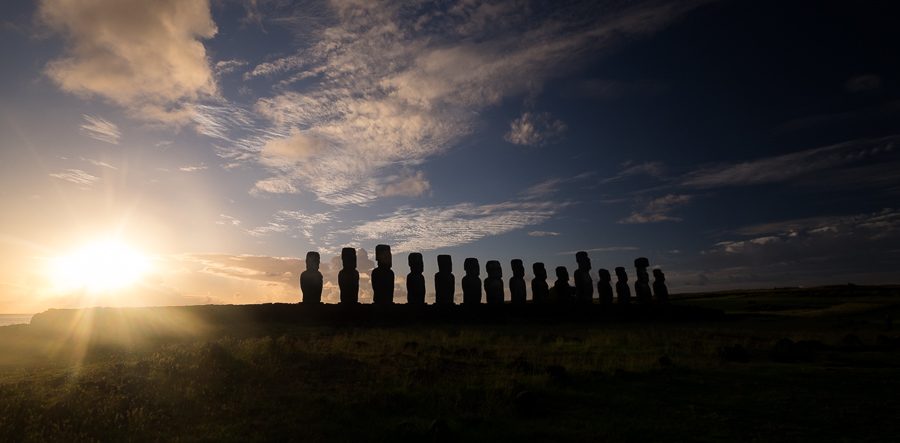 Ahu Tongariki - sunrise - Easter Island | Isla de Pascua | Rapa Nui