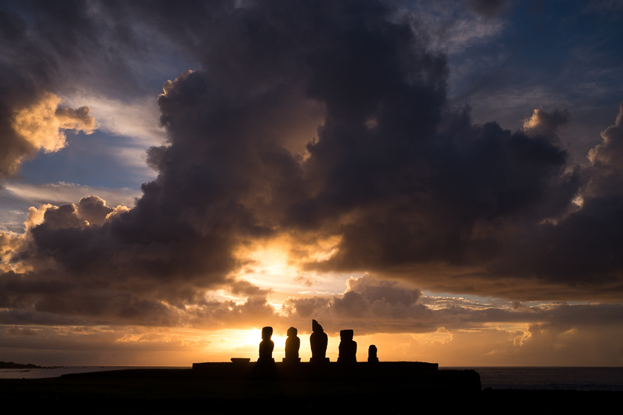 Tahai Complex - sunset - Easter Island | Isla de Pascua | Rapa Nui