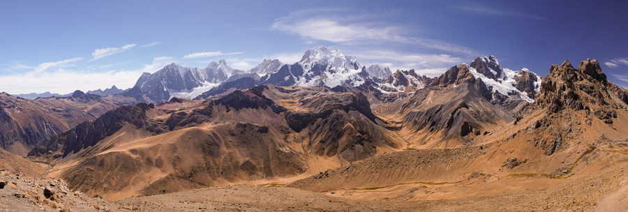 Vista from Paso Yaucha - Cordillera Huayhuash