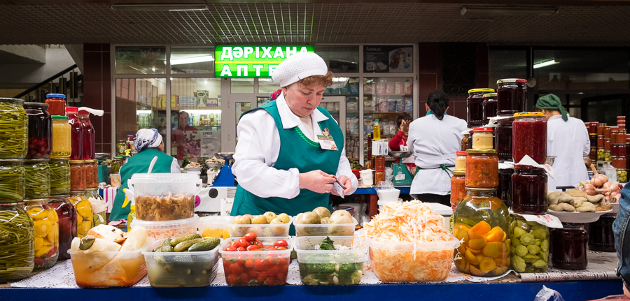 Pickled things - Green Bazaar - Almaty - Kazakhstan