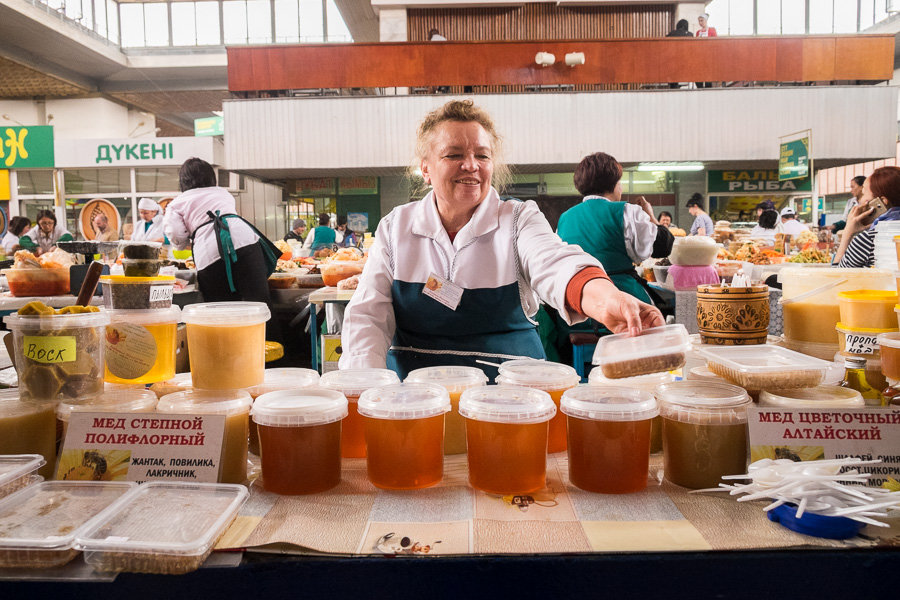 honey - Green Bazaar - Almaty - Kazakhstan