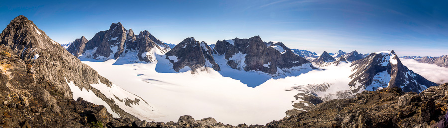 Panorama looking east from the ridge - the high snow-filled valley around to the glacier