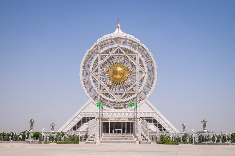 World's largest indoor ferris wheel - Ashgabat - Turkmenistan
