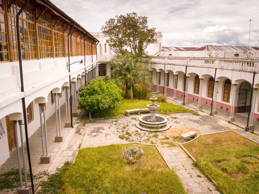 Unrestored part of the Centro del Arte Contemporaneo - Quito