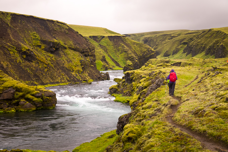 Hiking the trail along the Syðri Ófæra river - Volcanic Trails - Central Highlands, Iceland