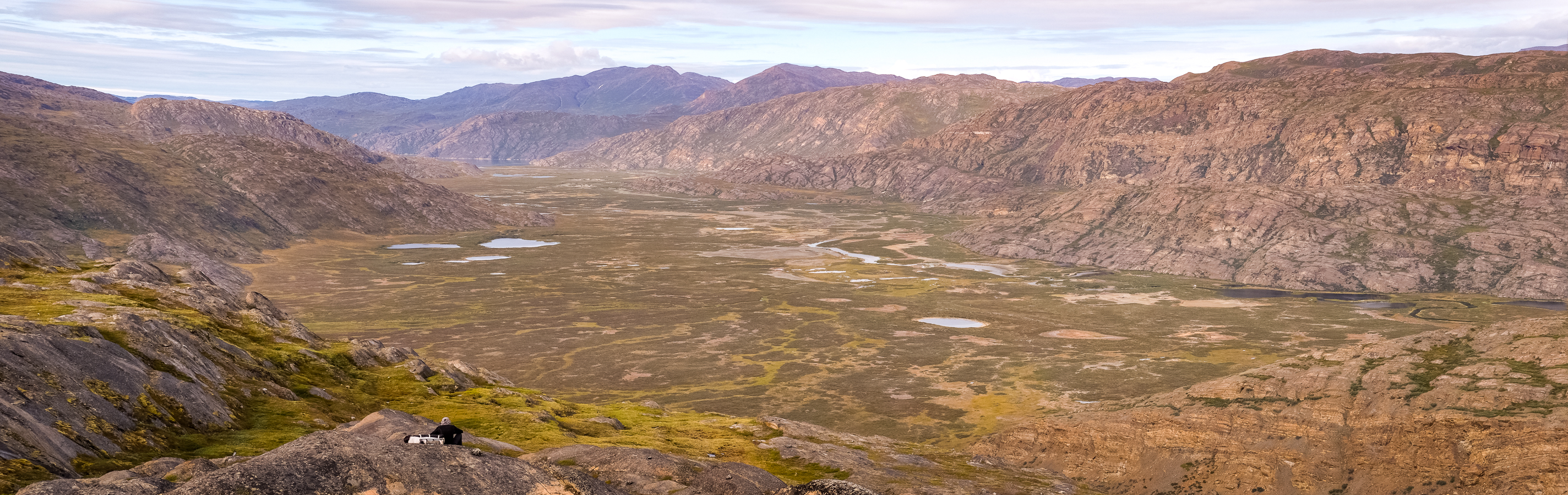 Panorama of Ole's Lakseelv (Itinneq) Valley - Arctic Circle Trail - West Greenland