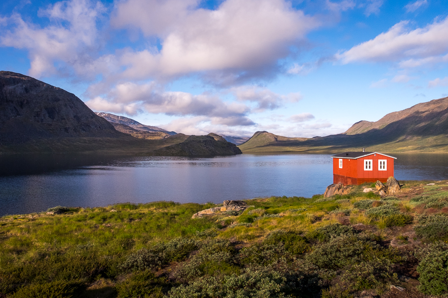 Innajuattoq II (the Lake House) overlooking the lake - Arctic Circle Trail - West Greenland