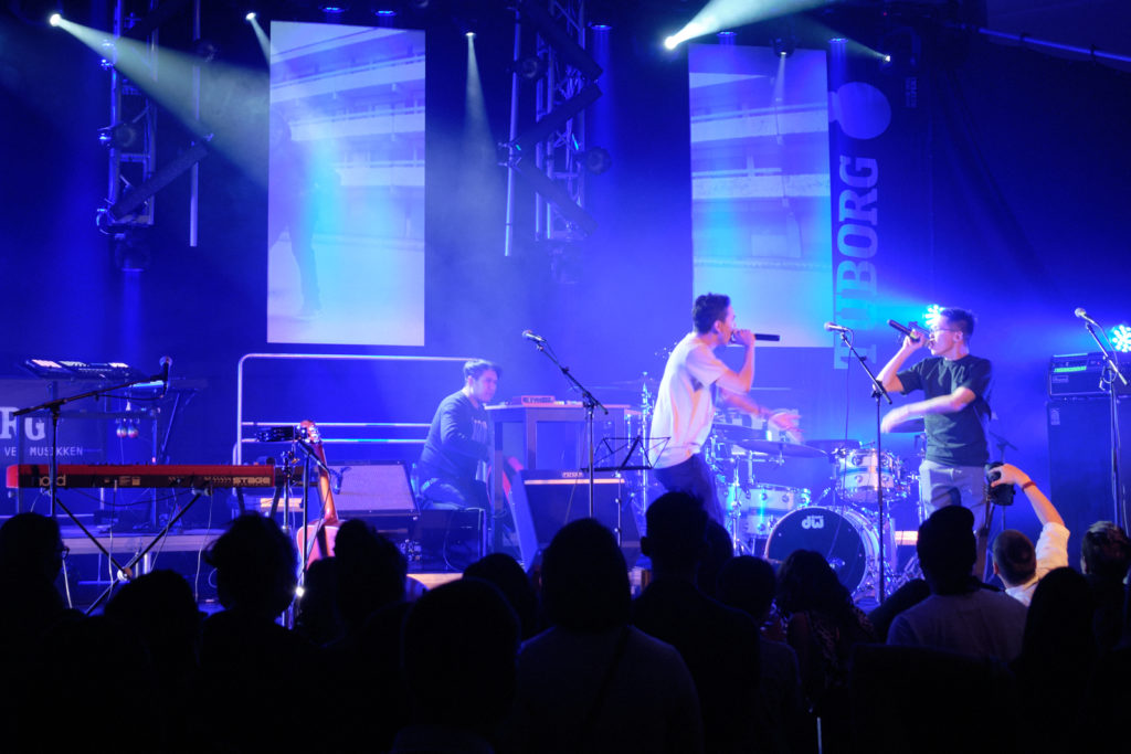 Tarrak and KimoJax performing Tupilak at the Akisuanerit Festival, Nuuk 2019