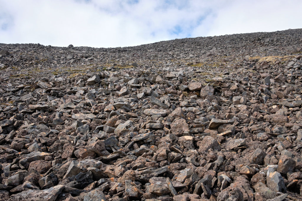 Rocky approach to the pass from Hlöðuvík over to Hesteyri