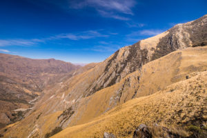 The interminable ascent to Pampa Llamac - Cordillera Huayhuash